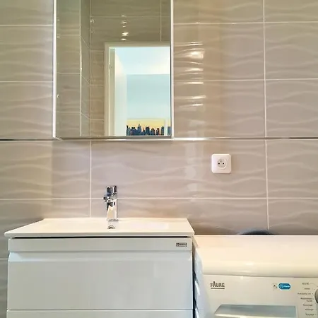 Riviera Port Agatha 니스